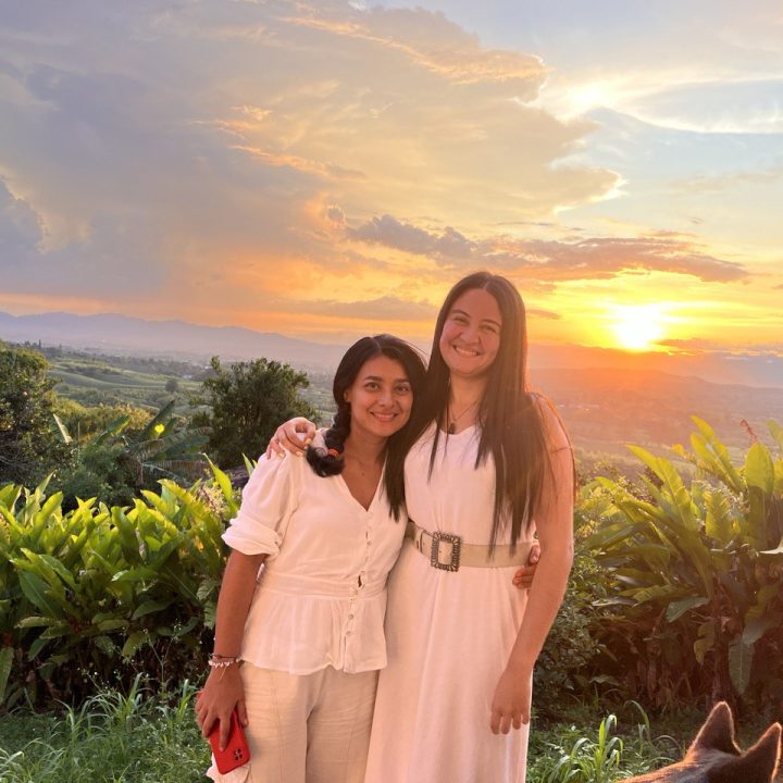 photo_4902198628991044379_y